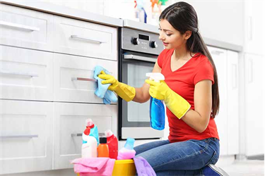 CUPBOARD CLEANING