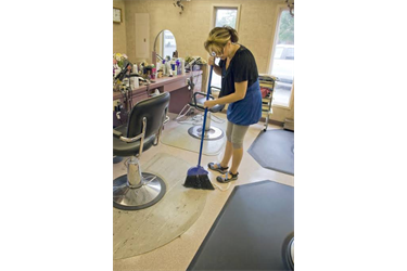 SALON CLEANING