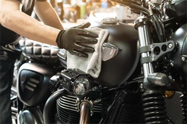 2 WHEELER CLEANING